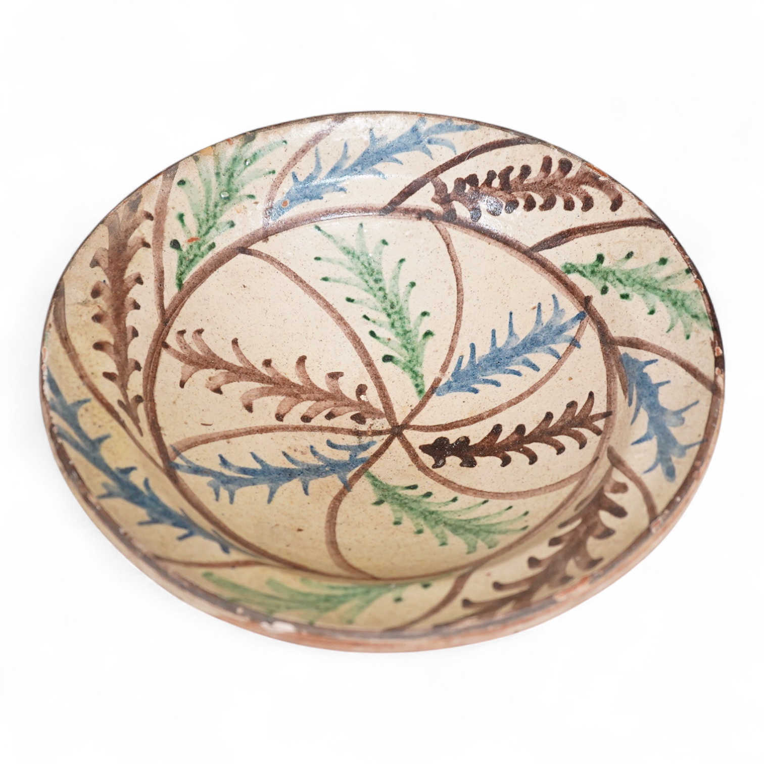 A French-Spanish border decorative pottery dish, 27cm diameter
